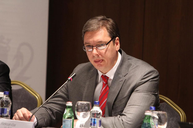 Вучић: Морао сам да реагујем на најаве ревизије тужбе против Србије